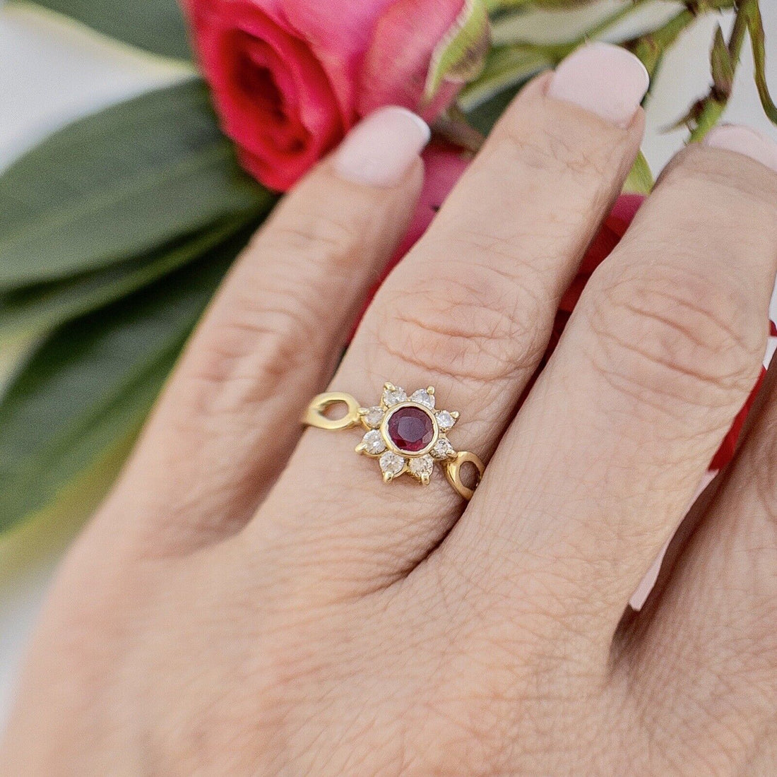 Solid 14k Yellow Gold Genuine Ruby & Diamond Rosette Ring, New Size 8