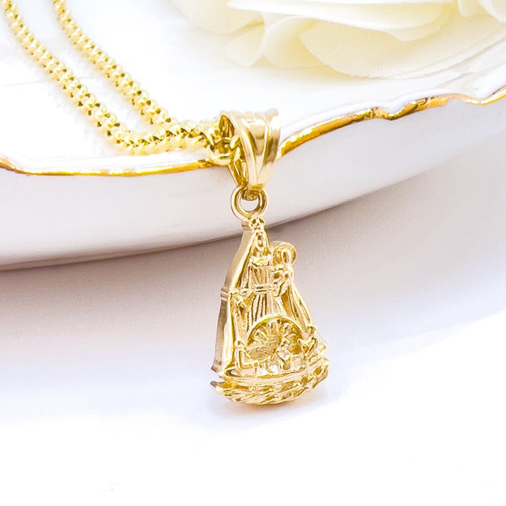 14k Yellow Gold Virgen De La Caridad del Cobre Pendant, New, 0.78"