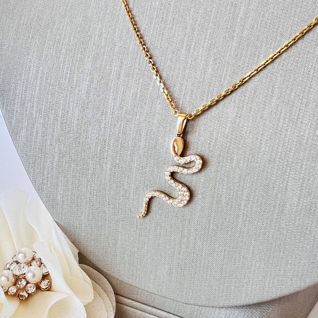 Solid 14K Yellow Gold Slithering Snake Charm/Pendant, New