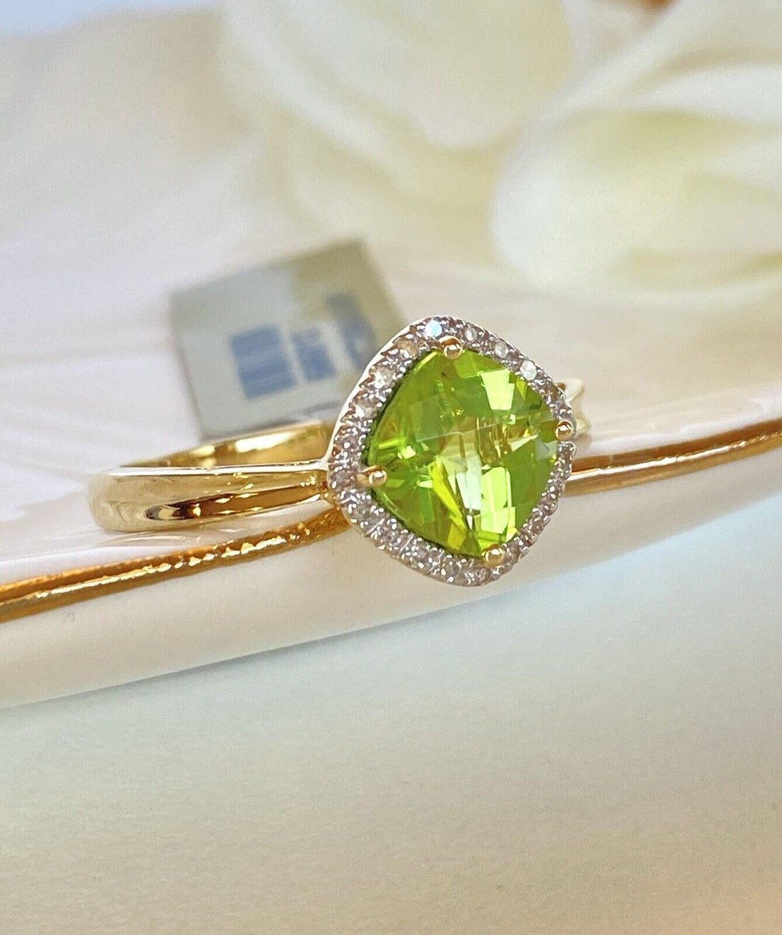 Genuine Peridot & Diamonds Solid 14k Yellow Gold Ring, New, Size 7