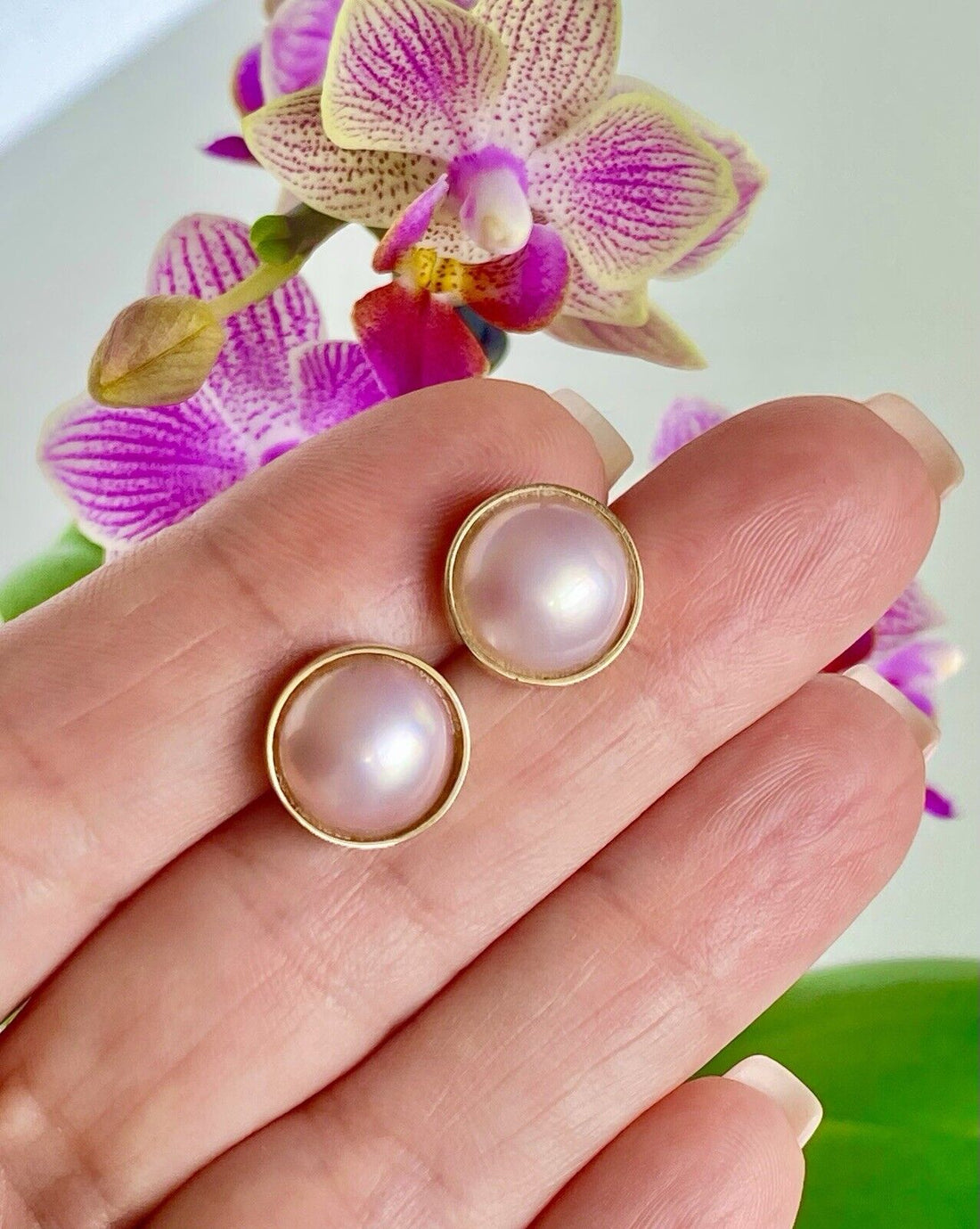 Genuine Pink Mabe Pearl (11.25mm) Solid 14K Yellow Gold Stud Earrings, New