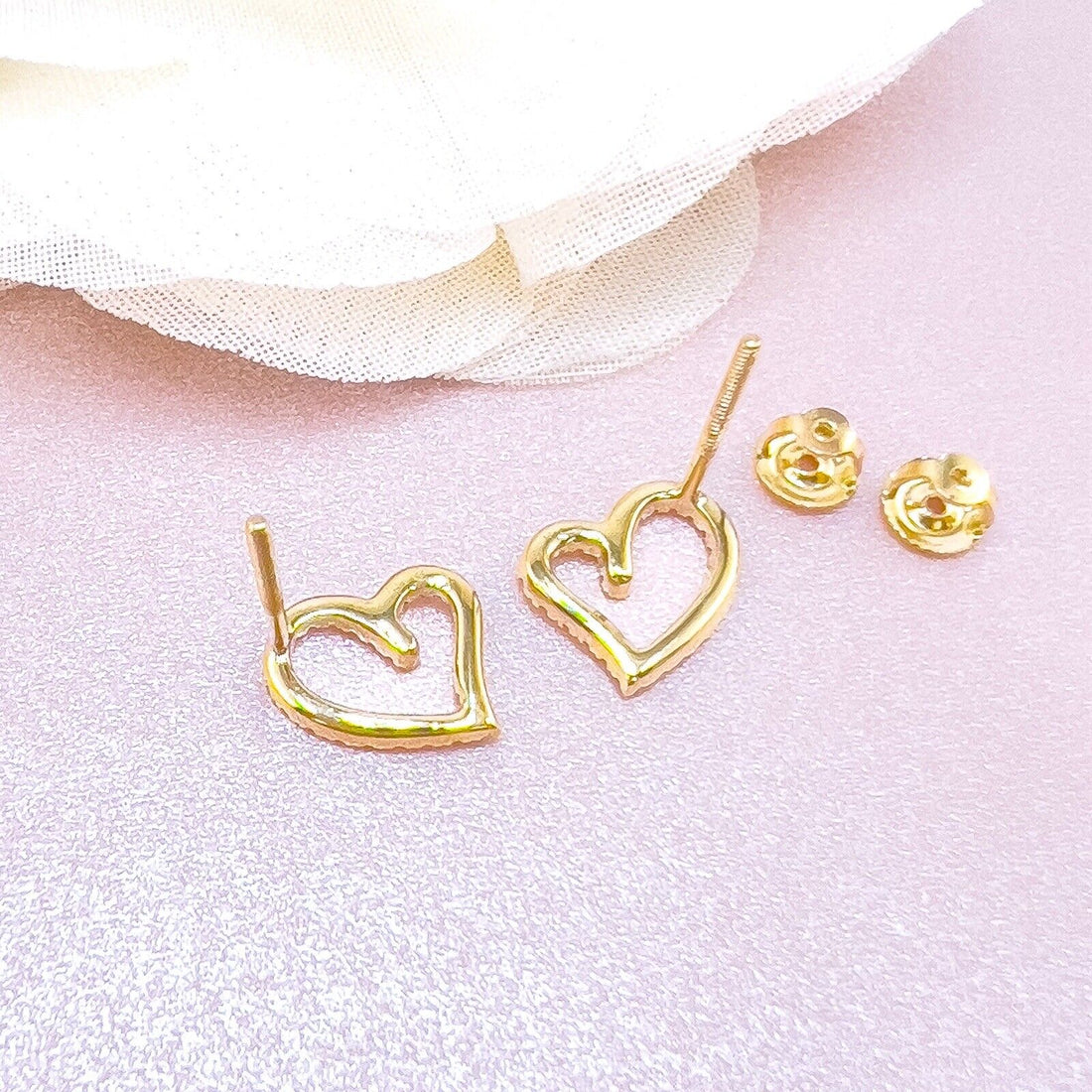 10k Yellow Gold Genuine Diamond Heart-Shaped Screw-Back Stud Earrings, New