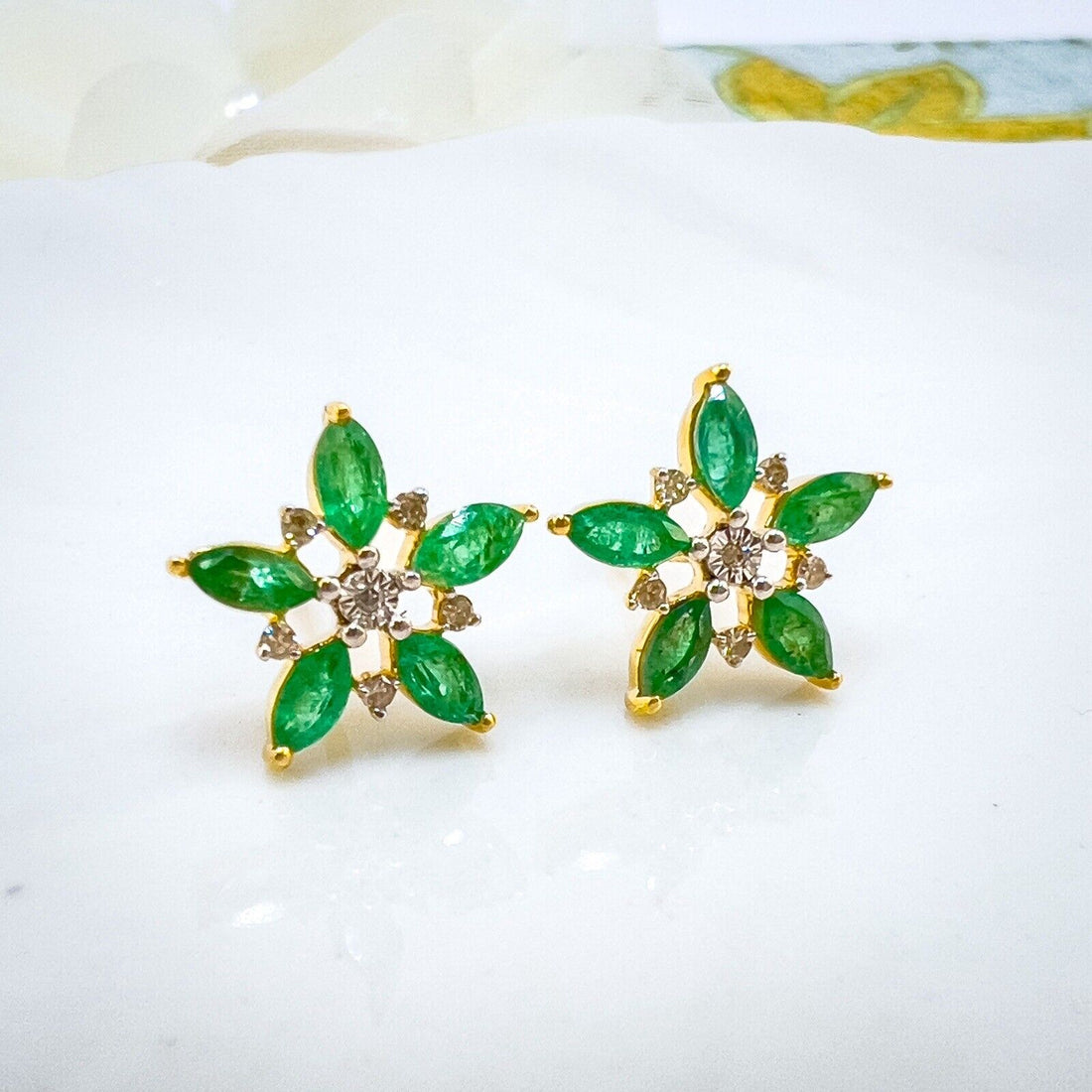 10k Yellow Gold Genuine Emerald & Diamond Star Stud Earrings, New