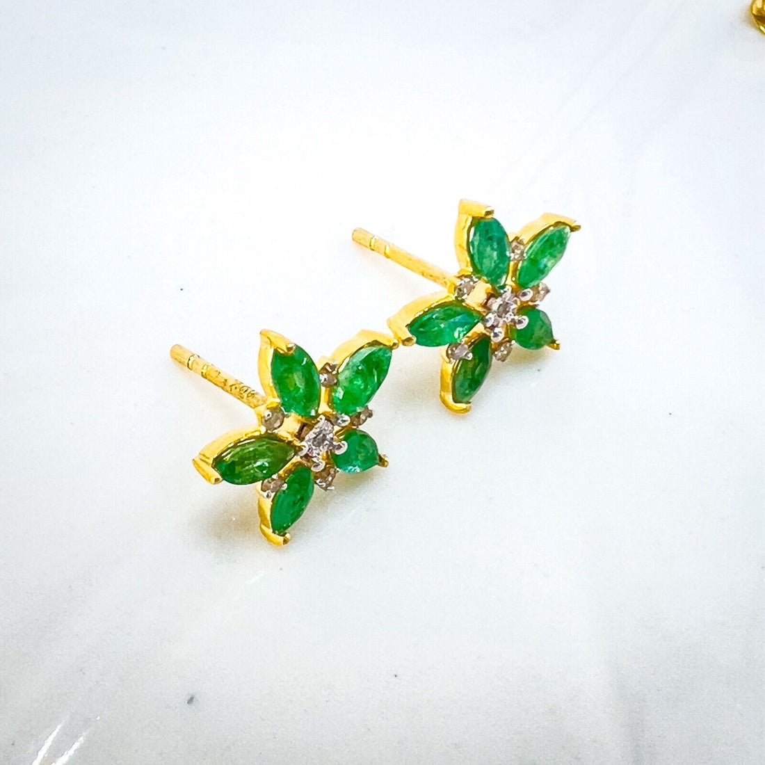 10k Yellow Gold Genuine Emerald & Diamond Star Stud Earrings, New