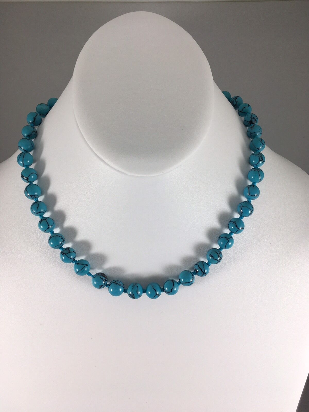 Gorgeous Beaded Turquoise Necklace and Bracelet Set, 16" & 7", Connected 23"