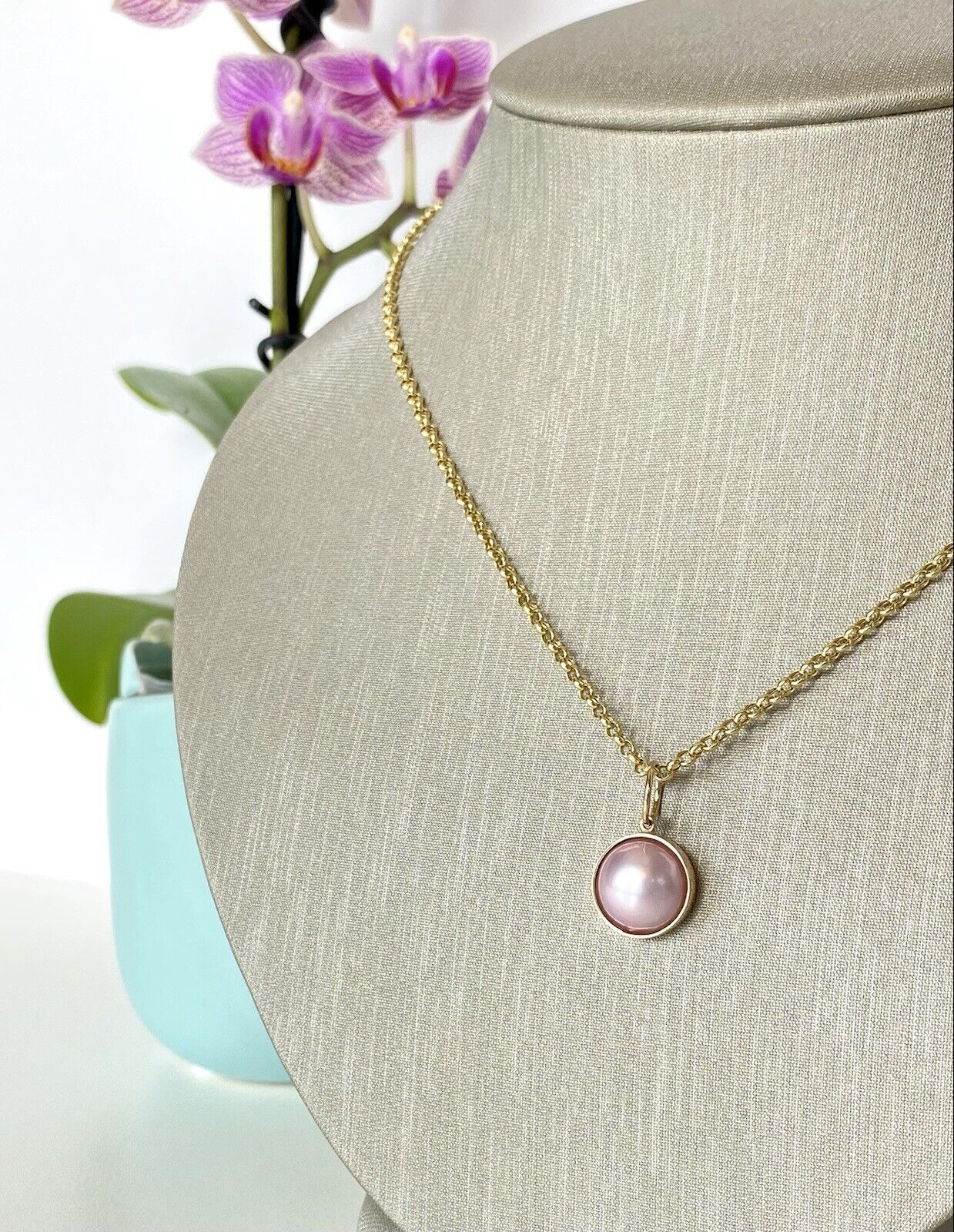 Genuine Pink Mabe Pearl (11mm) Solid 14K Yellow Gold Pendant, New