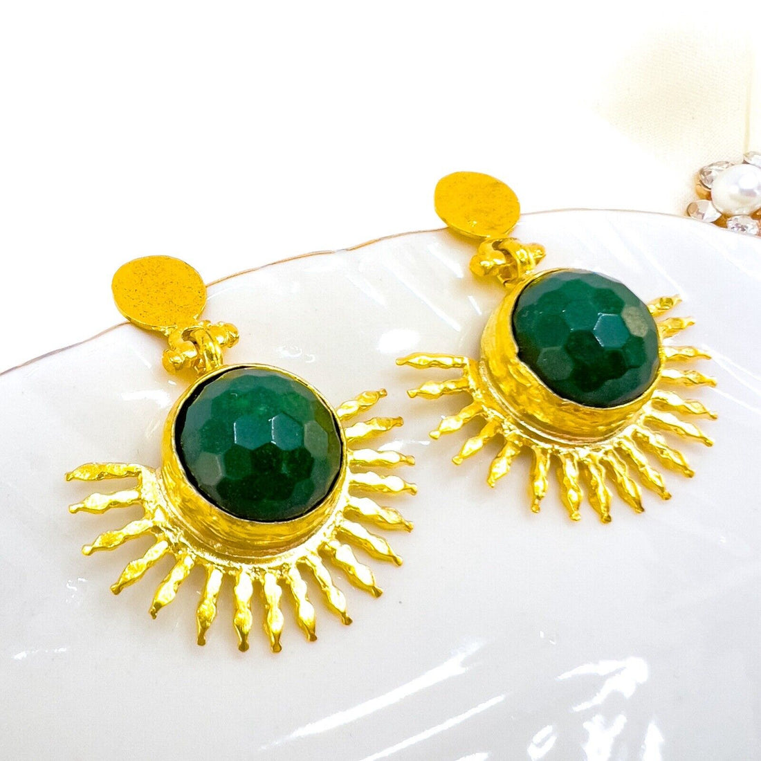 Etruscan Style Green Quartz Heavy Gold Plated Sunburst Dangle Earrings New 1.48"