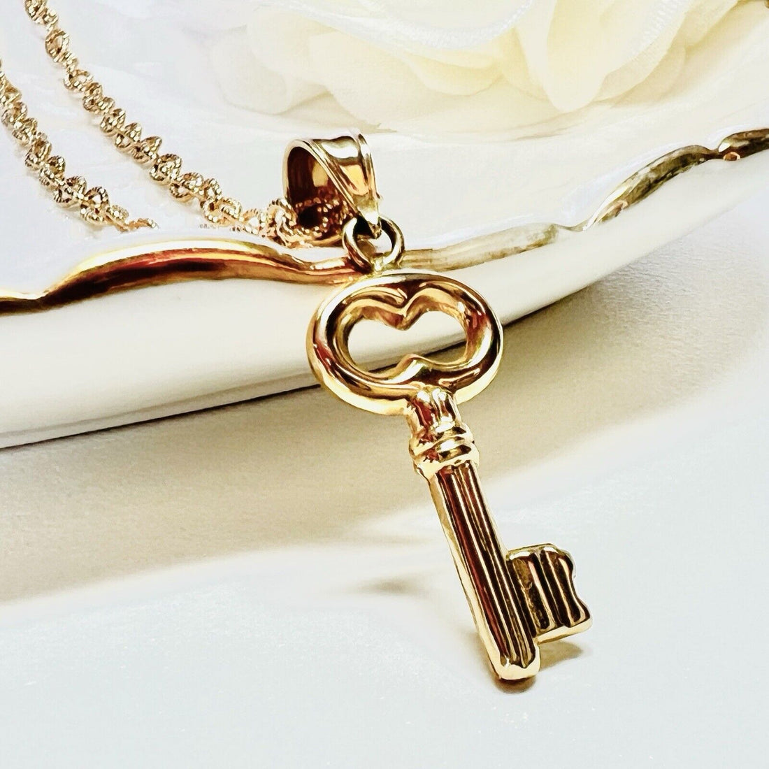 Solid 14k Yellow Gold Key Pendant/Charm, New