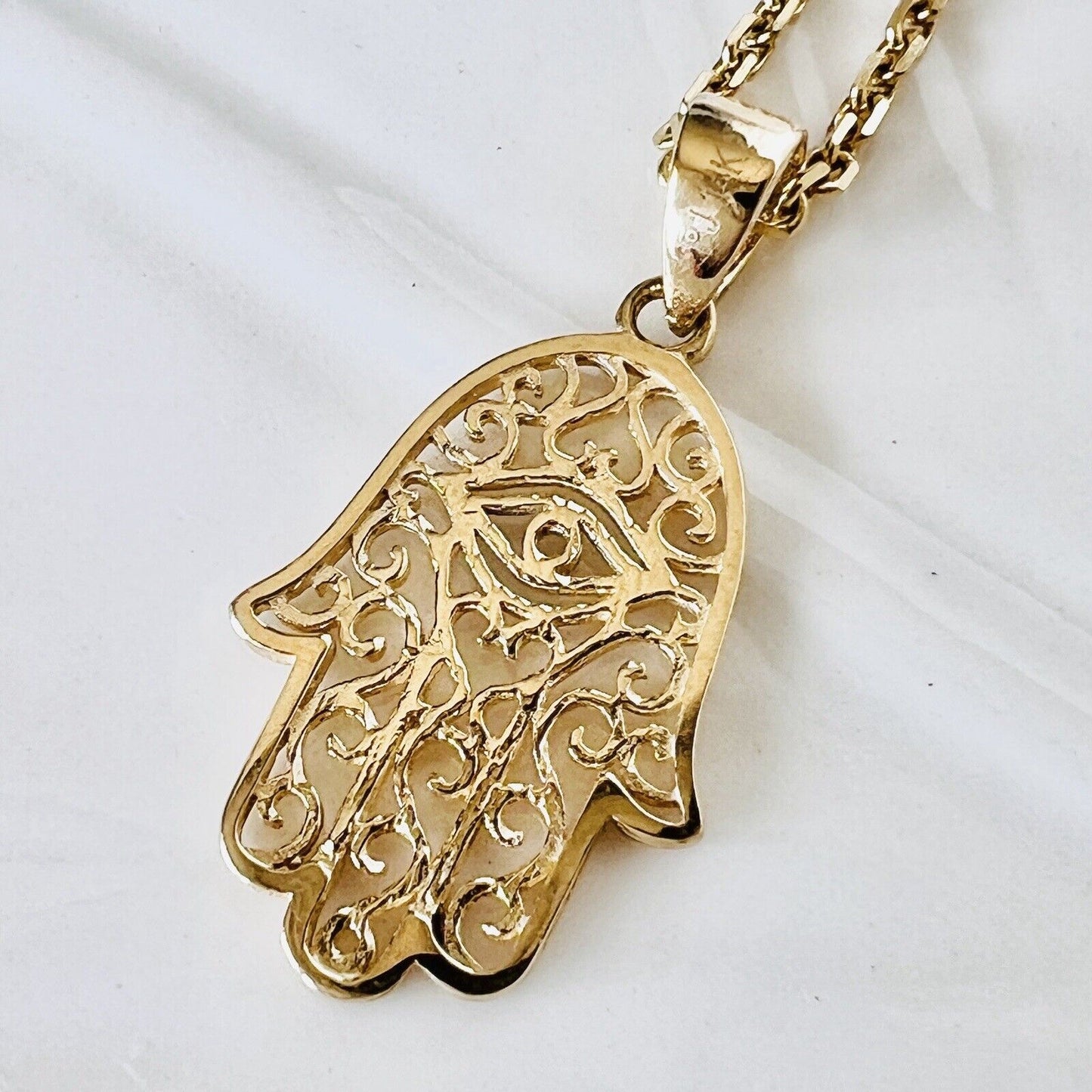 Solid 14k Yellow Gold Filigree Hamsa Hand Pendant/Charm, New