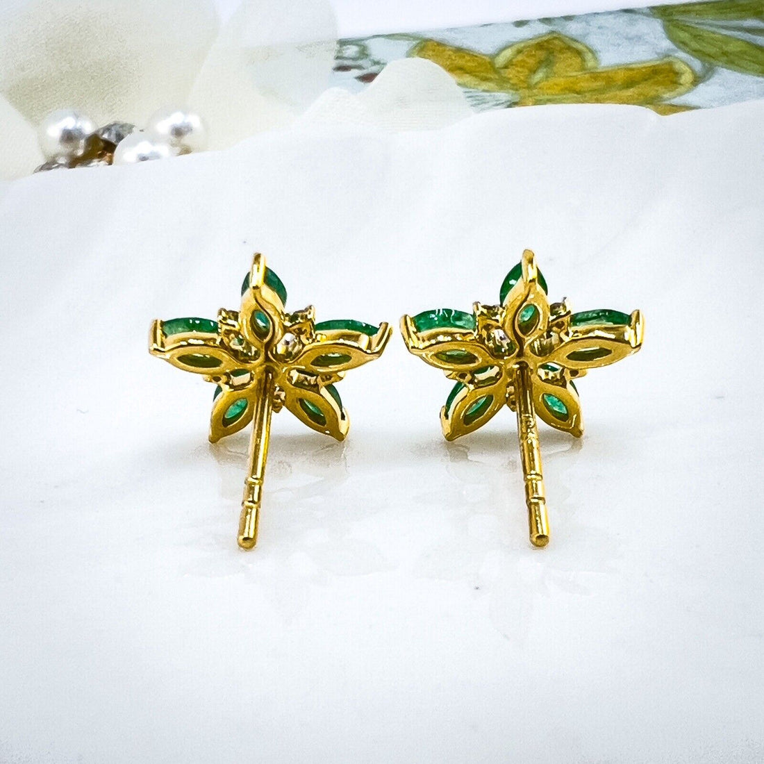 10k Yellow Gold Genuine Emerald & Diamond Star Stud Earrings, New