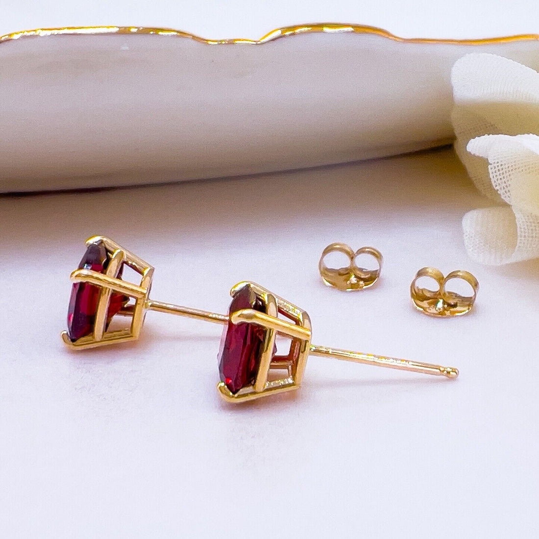 Solid 10k Yellow Gold Genuine Garnet 6mm Stud Earrings, New