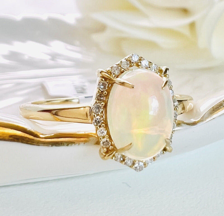 Solid 10k Yellow Gold Genuine Opal & Diamond Halo Ring, Size 7 New