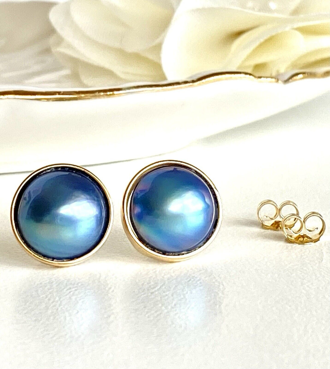 Genuine Blue/Gray Mabe Pearl (11.25mm) Solid 14K Yellow Gold Stud Earrings, New