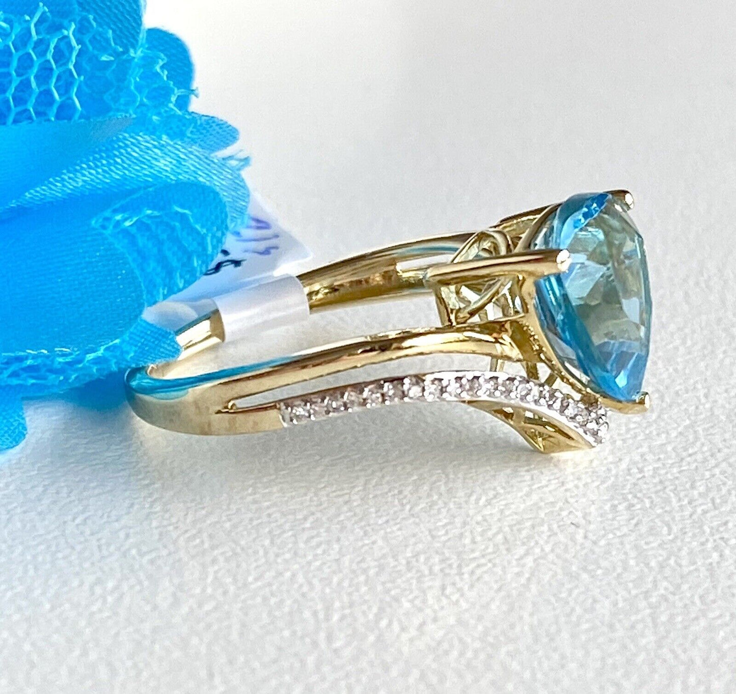 Genuine Blue Topaz Trillion & Diamond Solid 10k Yellow Gold Ring, New, Size 7