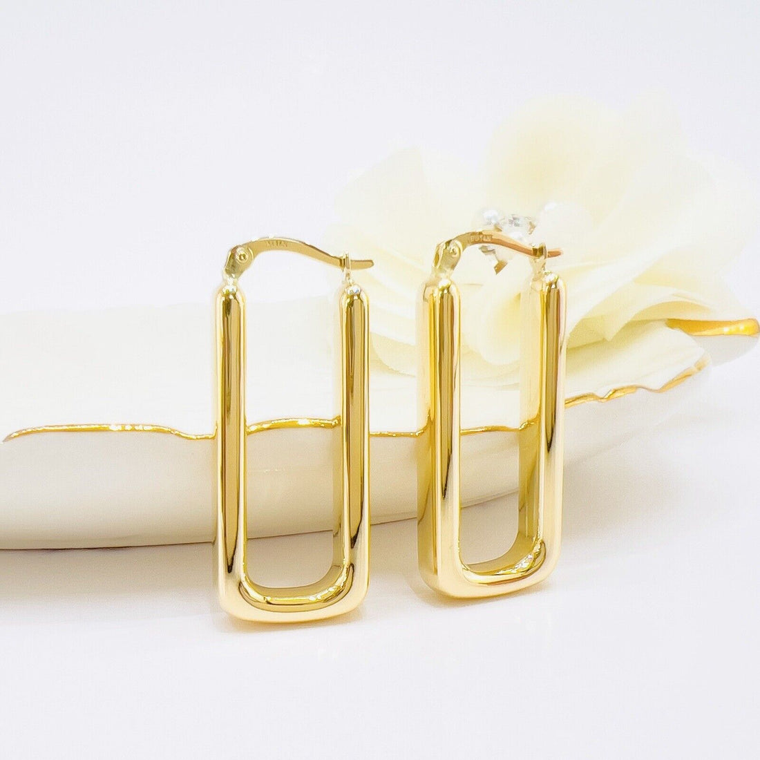 14k Yellow Gold Thick Rectangular Hoop Earrings, New, 1.30"