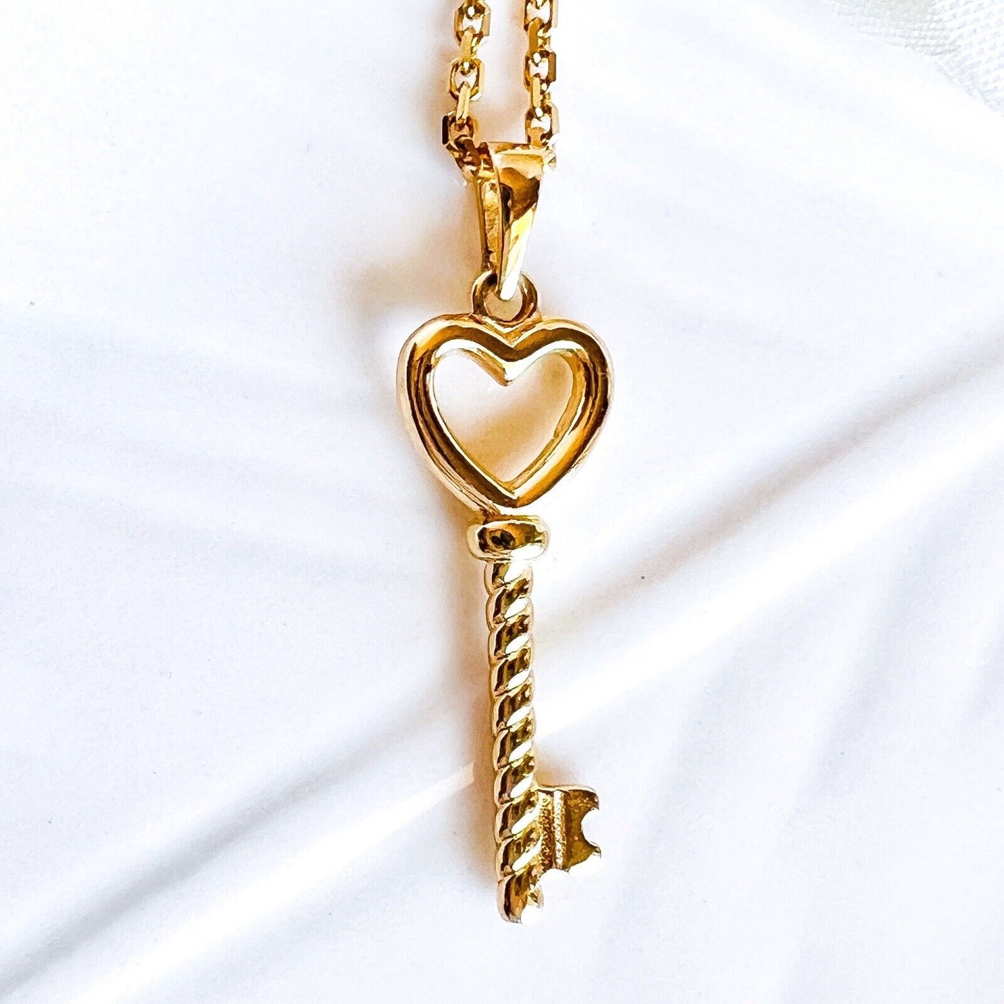 Solid 14K Yellow Gold Key to Your Heart Charm/Pendant, New
