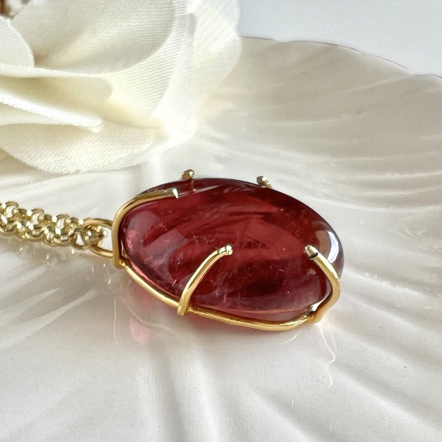 Solid 14k Yellow Gold Natural Smooth Red Tourmaline (16ct) Nugget Pendant, New