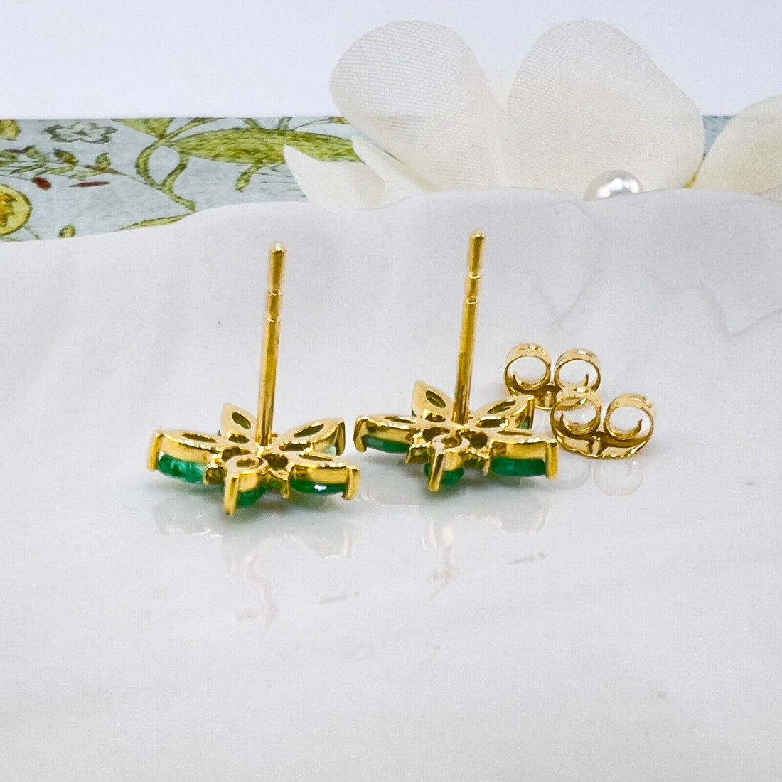 10k Yellow Gold Genuine Emerald & Diamond Star Stud Earrings, New