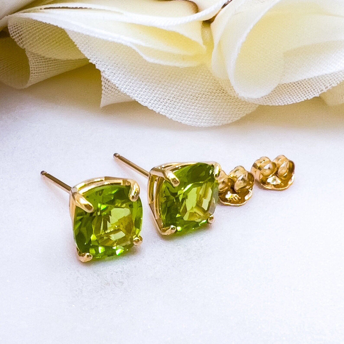 Solid 10k Yellow Gold Genuine Peridot 6mm Stud Earrings, New