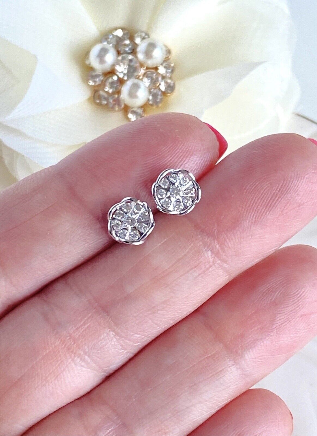 Genuine Diamonds Solid 10k White Gold Stud Earrings, New