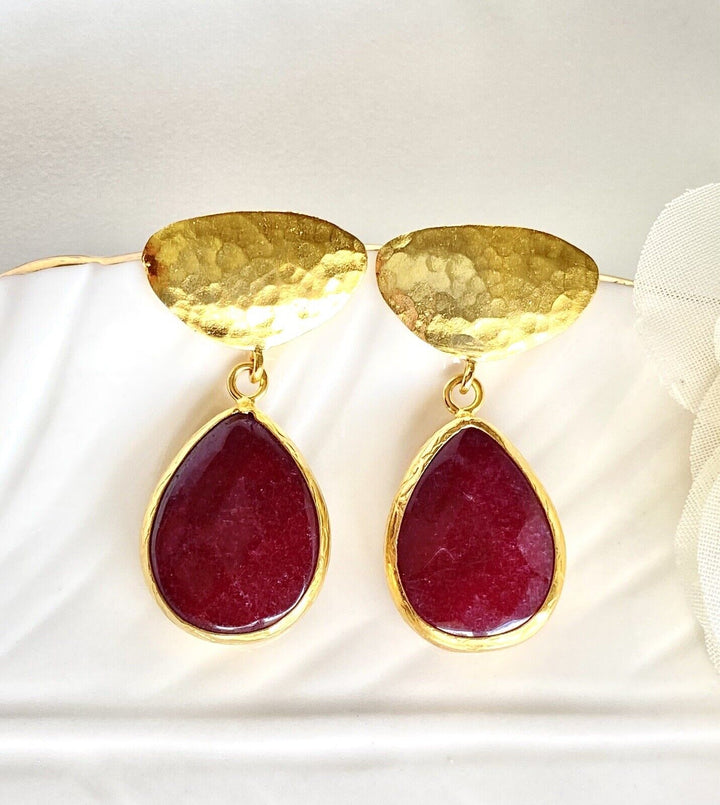 HGE Etruscan Revival Dark Red Quartz Dangle/Drop Earrings, New