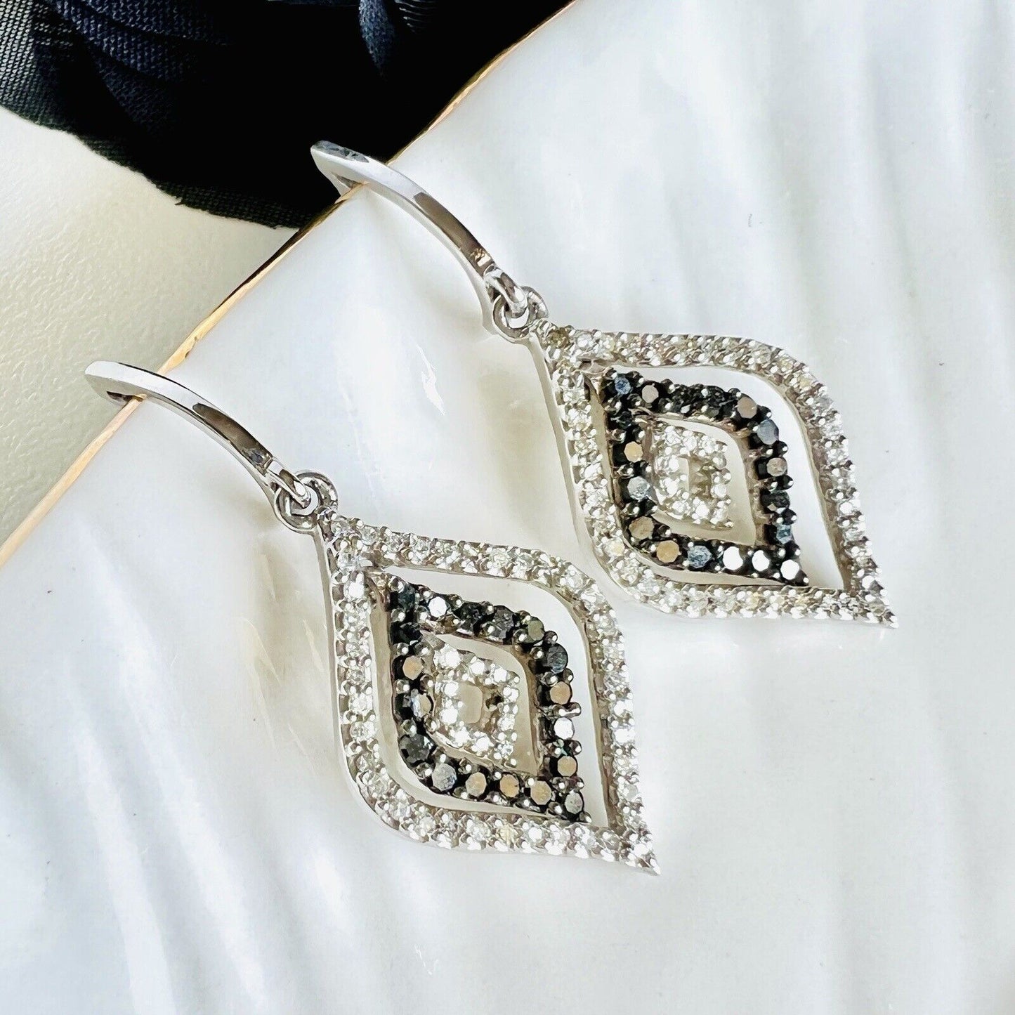 Solid 10k White Gold Genuine Diamond (0.50ctw) Dangle/Drop Earrings, New 1.40"
